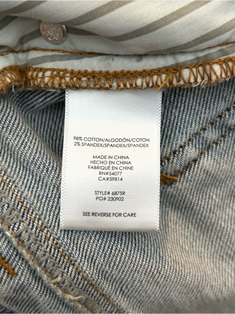 CAbi Jamie Jeans - 6875 - size 8R - Picture 6 of 6
